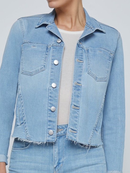 L'AGENCE Jackets & Blazers - L'AGENCE XS Janelle Denim Jacket Cruz Light Wash Raw Hem Stretch NEW w/TAGS